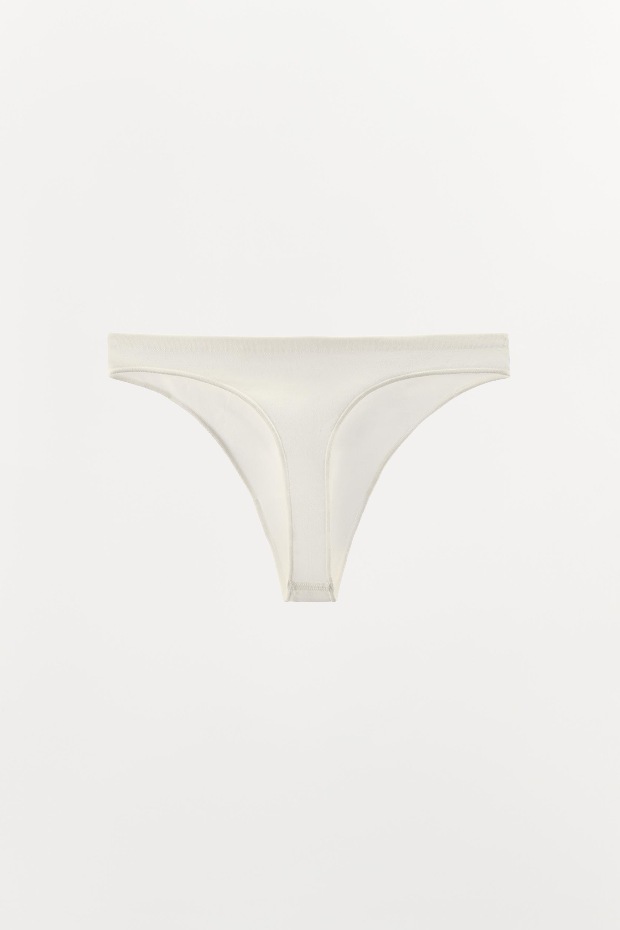 TANGA LISSE SEAMLESS